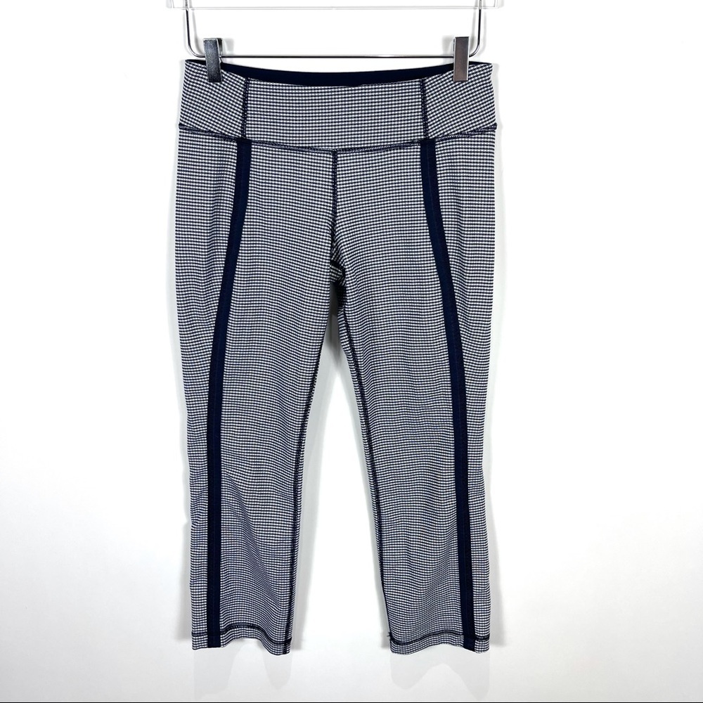 Lululemon Gingham Inkwell cropped leggings